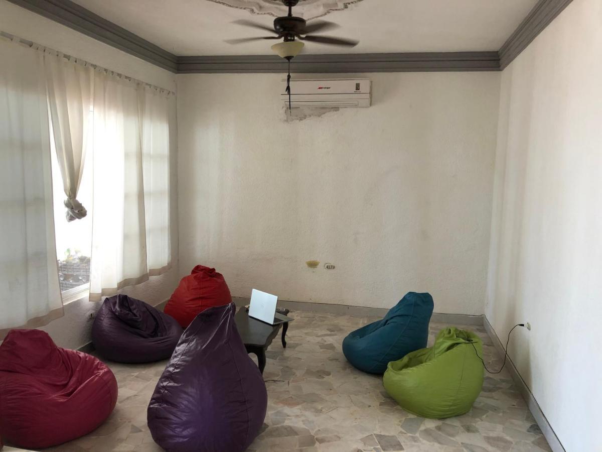 Mini Hostal Cultural De มาซาตลัน ภายนอก รูปภาพ